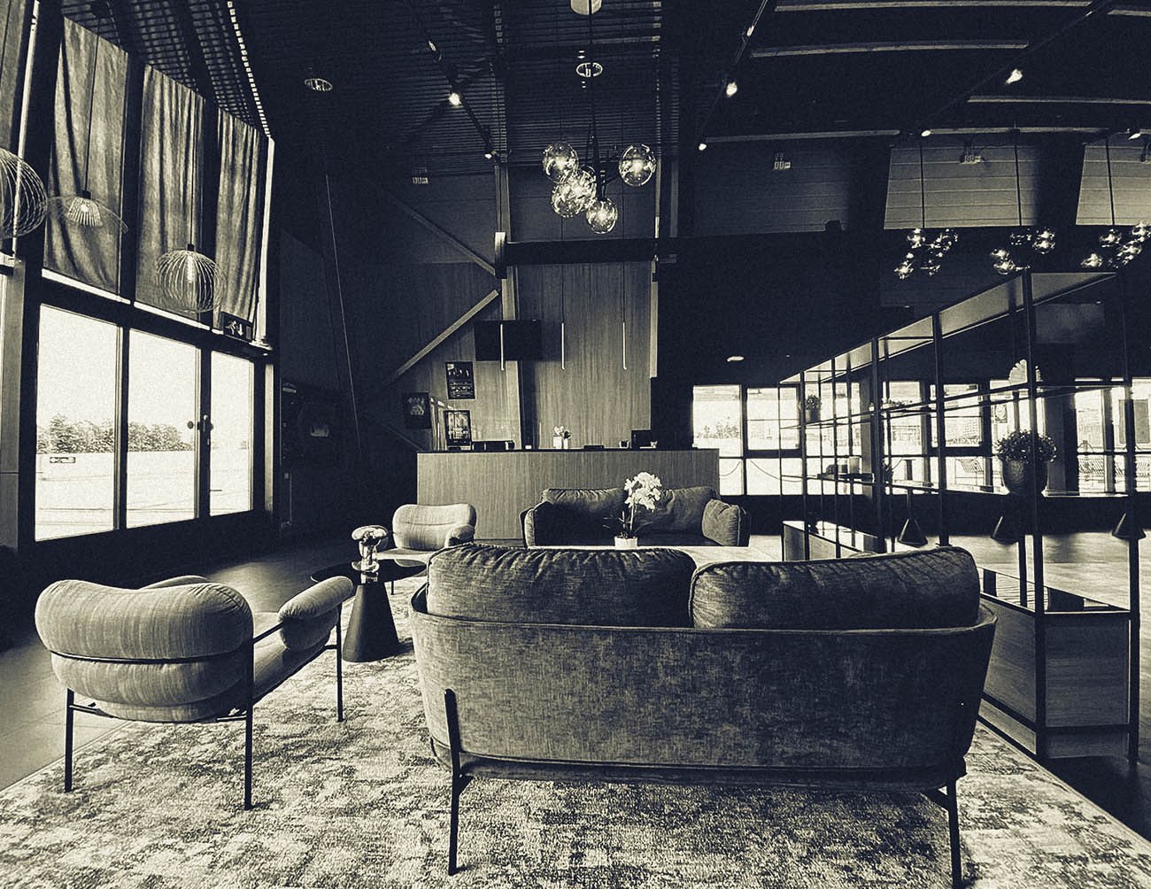 First Lounge Helsinki Halli